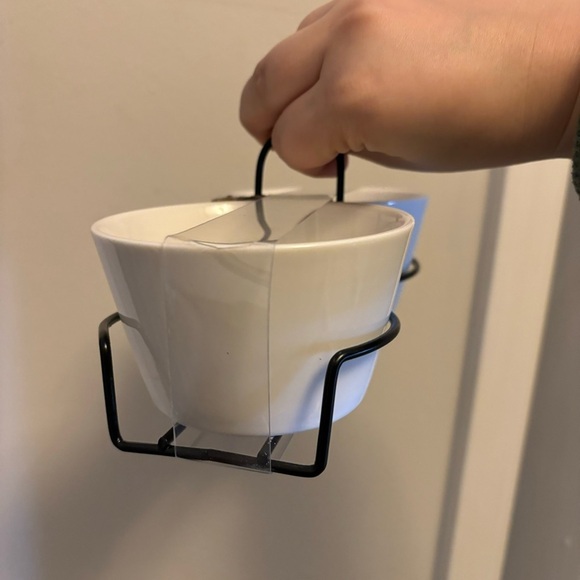 Salsa and Guacamole Dip Bowls and Holder - Picture 6 of 10